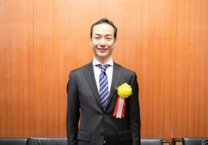 일본 학술 진흥회상 및 일본 학사원 학술 장려상을 수상한 후지 교수